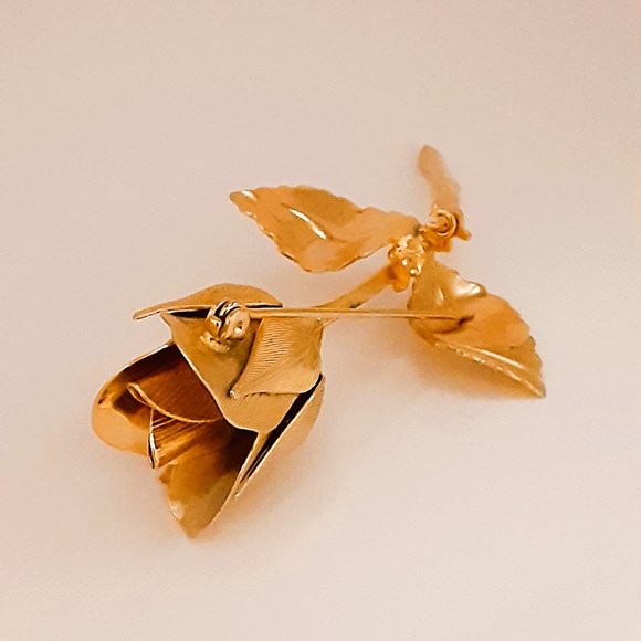 Giovanni Gold Rose Stem Brooch Floral Pin - Picture 6 of 9